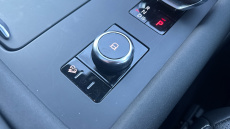 Land Rover Discovery 3.0 D250 R-Dynamic SE 5dr Auto Diesel Station Wagon